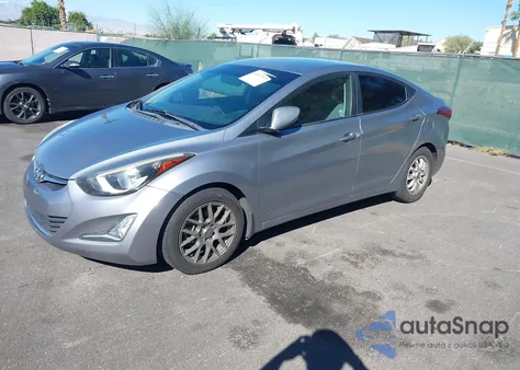 2016 Hyundai Elantra Se z USA, uszkodzony, nr VIN 5NPDH4AE0GH658216